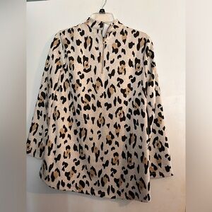Leopard print sweatshirt